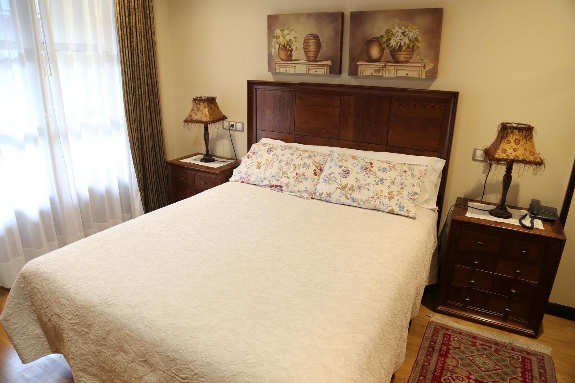 Apartamentos La Pontiga *** Infiesto Room photo