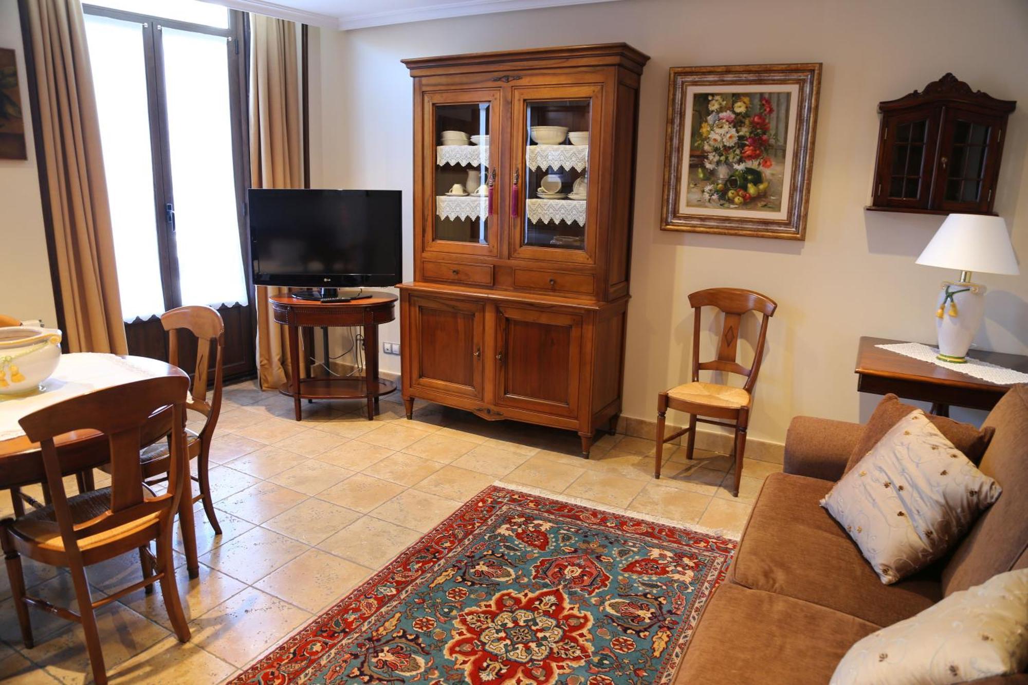 Apartamentos La Pontiga *** Infiesto Room photo